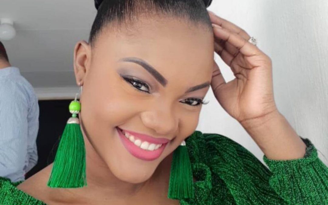 Biographie du chantre Deborah Lukalu