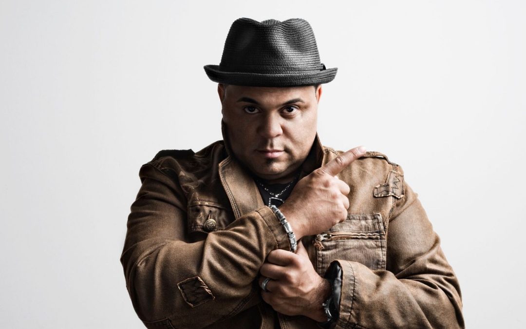 Biographie du chantre Israel Houghton